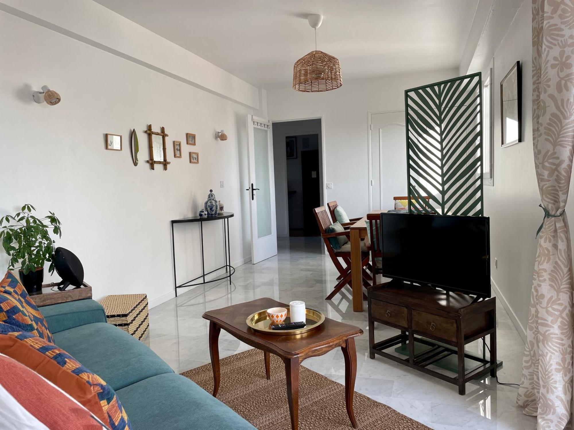 Bright Appartment With View Cagnes-sur-Mer Exterior photo